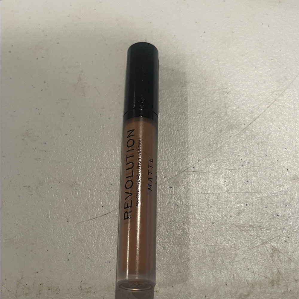 Revolution Matte Concealer - Tan